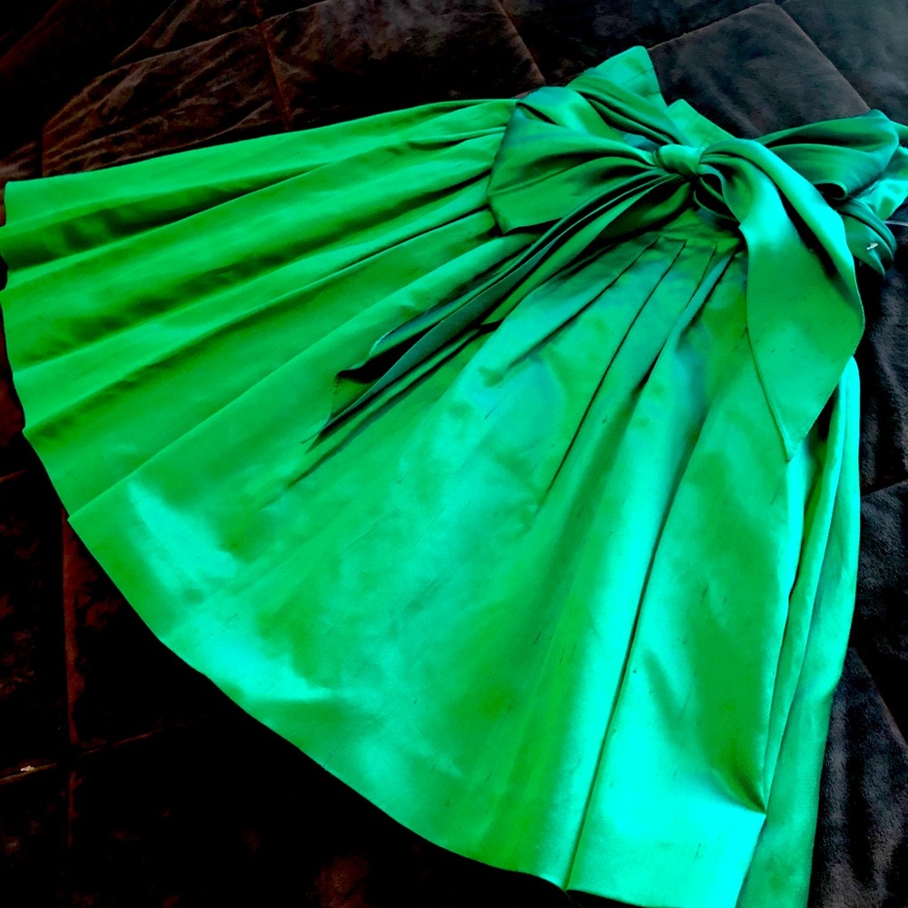 Ralph Lauren 100% silk pleated skirt